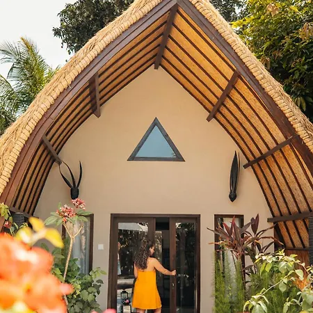 Hani Hideaway-3