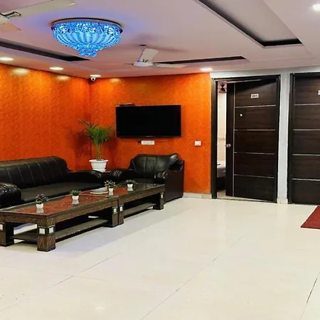 Airport Tourist Palace-2