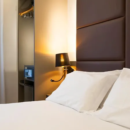 London Hotel-2