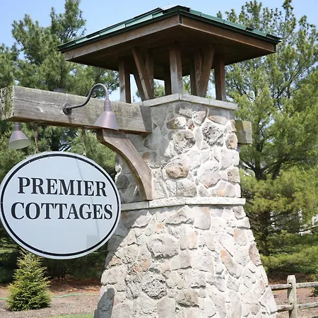Premier Cottages By Amish Country Lodging-2