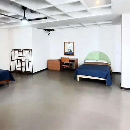 Hotel Allende 104-2
