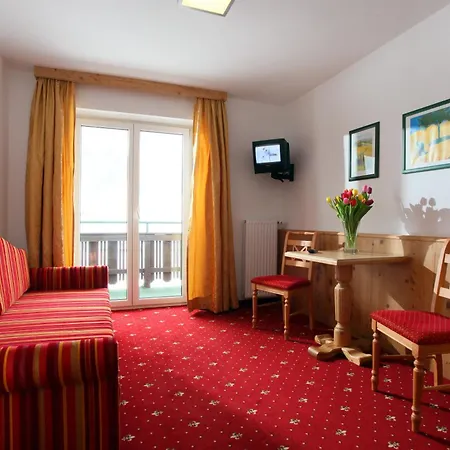 Hotel Alpenhof-2