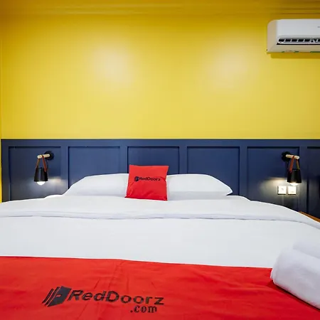 RedDoorz @ Jalan Gatot Subroto Jakarta-3