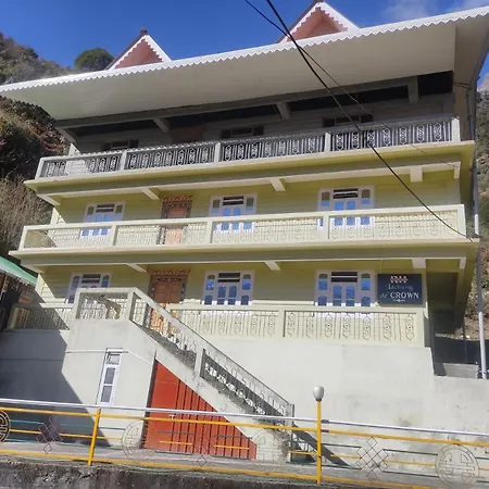 Rufina Lachung De'Crown-2