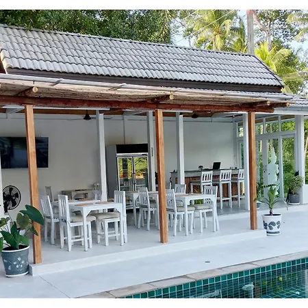 Ampha Place Hotel-3