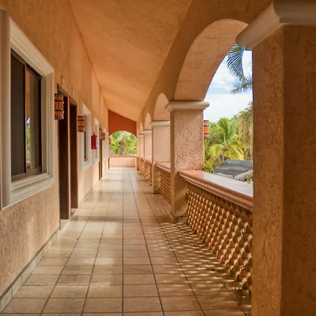 Los Barriles Hotel-3