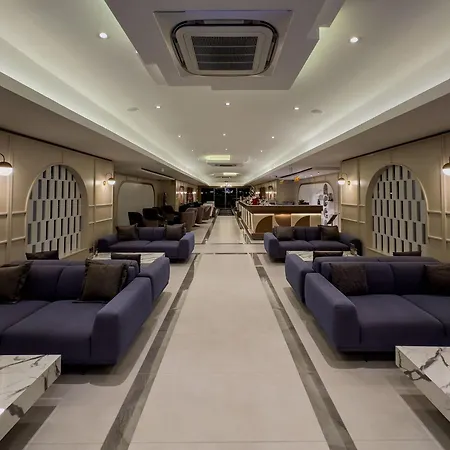 Quality Gold Suite Hotel-3