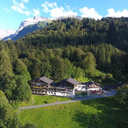 Hotel Restaurant Baenklialp-2