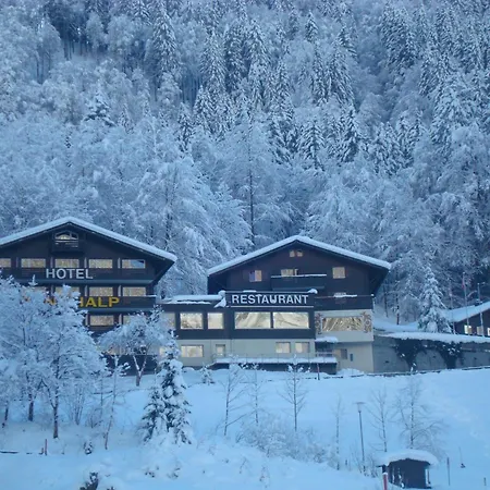 Hotel Restaurant Baenklialp-3