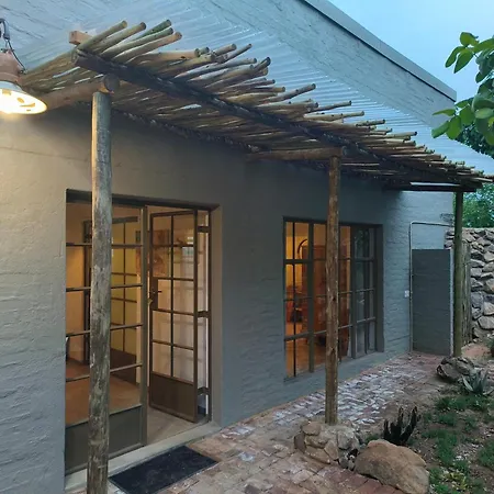 Eloff Guest House And Gallery-2
