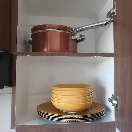 Seabreeze Modern Apartment Sleeps Up To 4 People-2