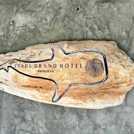 Sands Grand-3