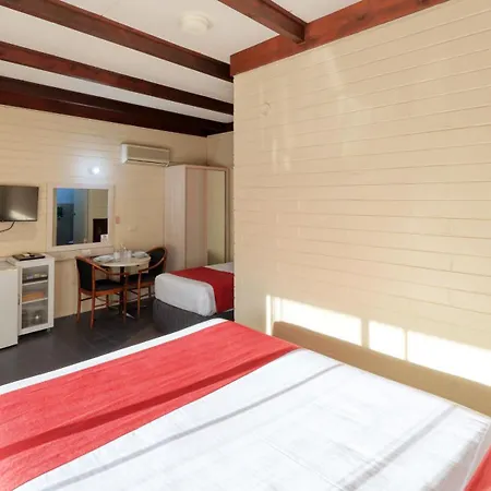 Ashton Motel-3
