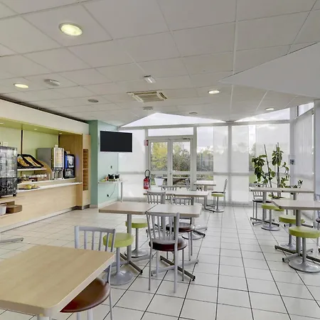 Ibis budget Montluçon-2