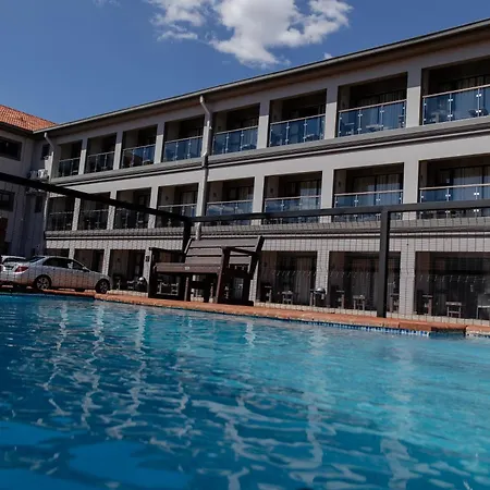 Acres Inn Klerksdorp-3