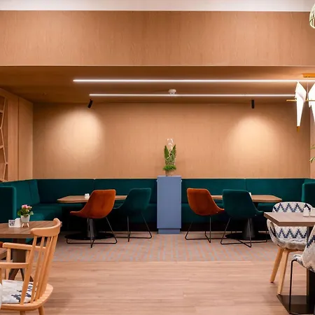 Hampton By Hilton Budapest City Centre-2