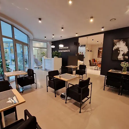 Platinum Apartments Aparthotel-2