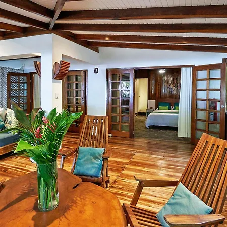 Hotel Tropico Latino-3