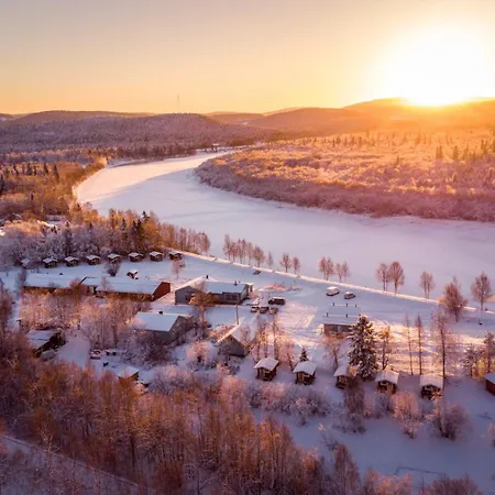Arctic River Resort-3