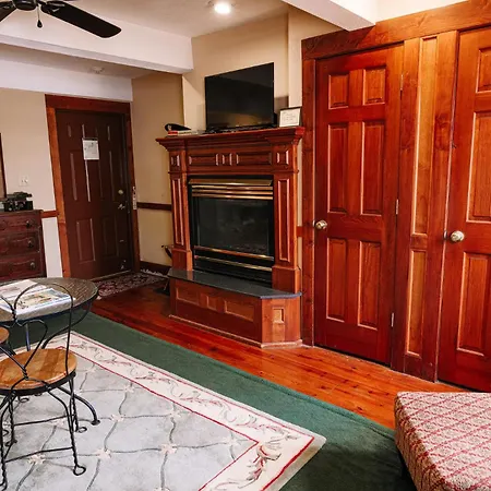 Walnut Street Inn-3