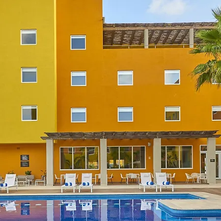 City Express Suites By Marriott Cabo San Lucas-2