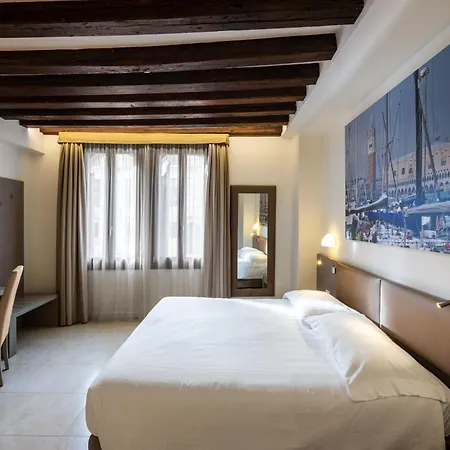 Leone Hotel-2