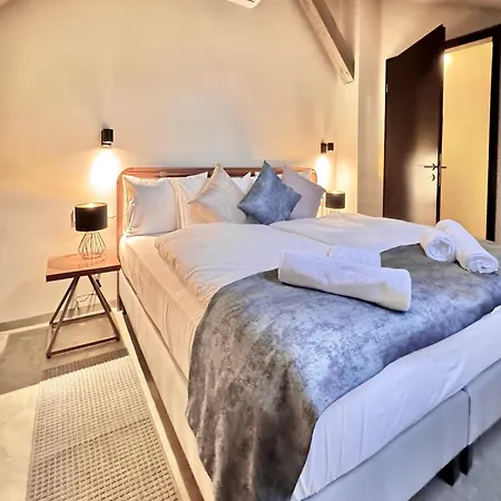 Bazaar Boutique Residence-2
