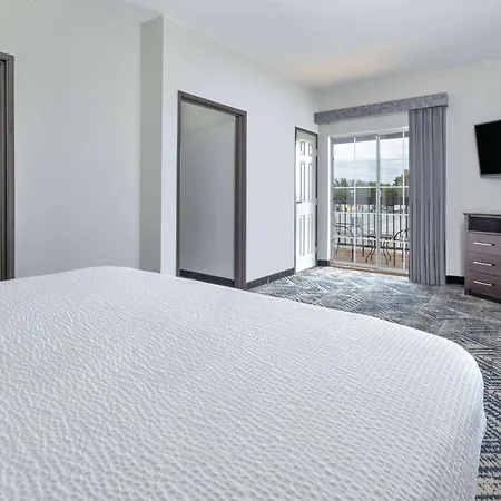 La Quinta By Wyndham Tulsa Airport / Expo Square-3