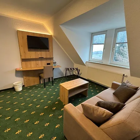 Hotel Gasthof zur Heinzebank-3
