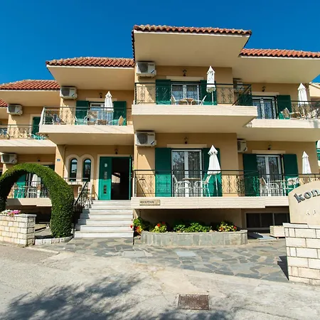 Konstantinos Hotel & Apartments I-3