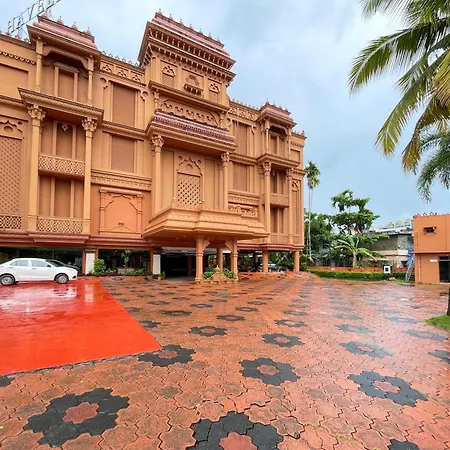 Haveli Backwater Resort-2