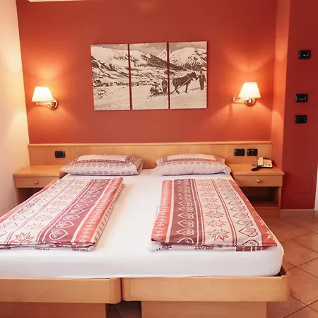 Hotel Garni Rin Da Rin-2