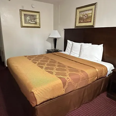 Carom Inn Denham Springs-Batonrouge-3