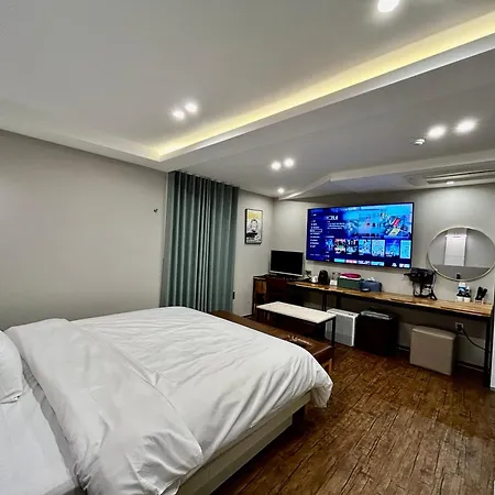 Series Hotel-3