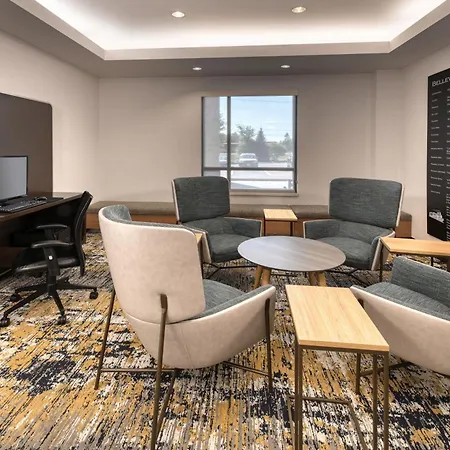 Towneplace Suites By Marriott Belleville-2