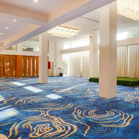 Fabhotel Dreams Inn - Hadapsar-2