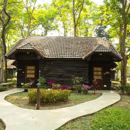 เดอะเลกาซี่ริเวอร์แควรีสอร์ท-2