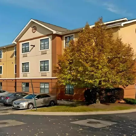 Suburban Studios Auburn Hills - Detroit-3