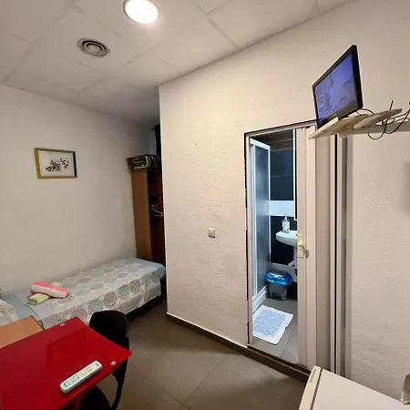 Hostal Milan-3