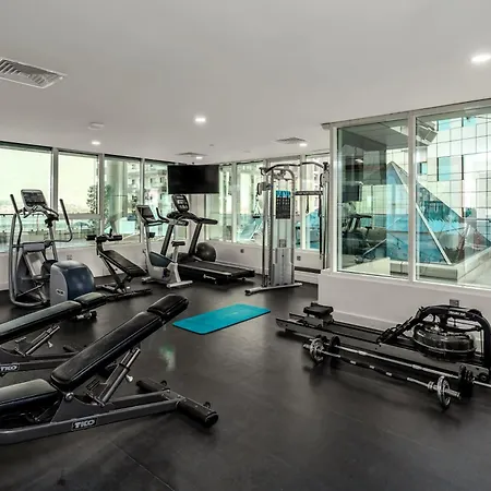 Ramada By Wyndham Dubai Barsha Heights-3
