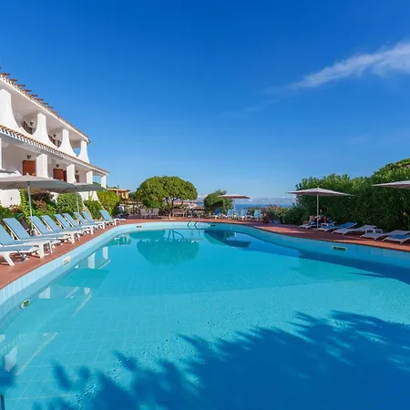 Hotel Punta Est-3