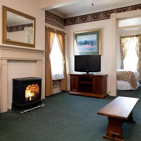 The Bishop Hotel-3