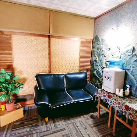 Takachiho B&B Ukigumo-2