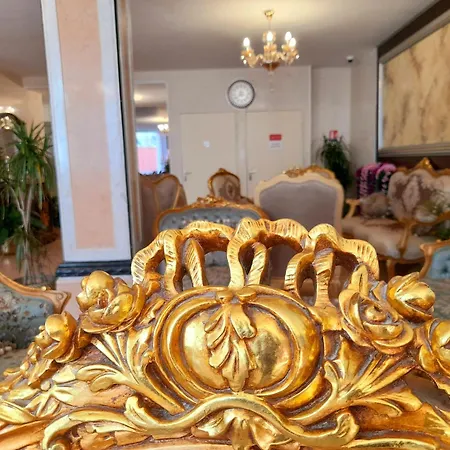 Hotel Royal Paris Ivry-3