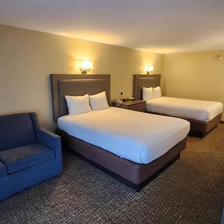 Hyannis Travel Inn-3