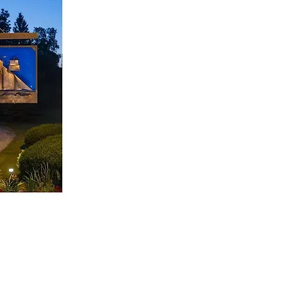 Schooner Bay Motor Inn-3