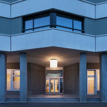 Courtyard By Marriott Biel Bienne-3