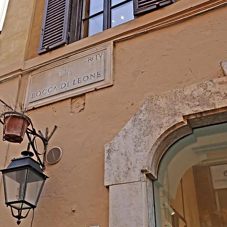 Romerooms Condotti-3