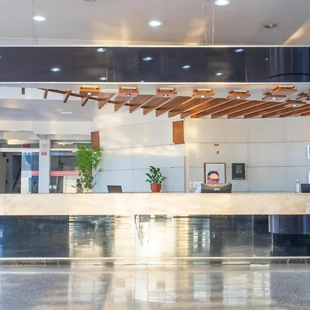Foz Fronteira Hotel By Castelo Itaipava-3