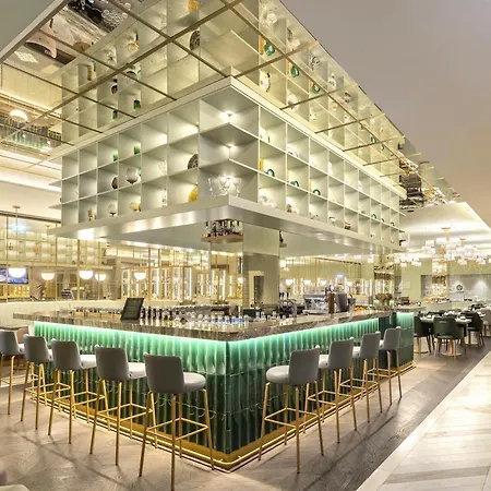 The Emerald House Lisbon - Curio Collection By Hilton-3